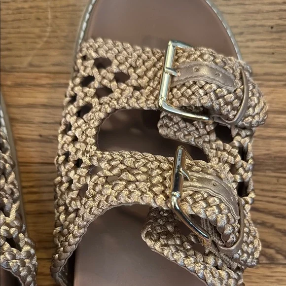 Universal Thread Tan Gold Woven Double Buckle Slide Sandals Women’s size 8 - Picture 4 of 5